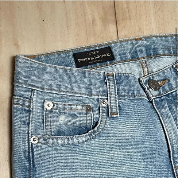 ⭐️J. Crew ⭐️RUN BIG👖Broken In Boyfriend Jeans👖Like NEW!! - Picture 2 of 13